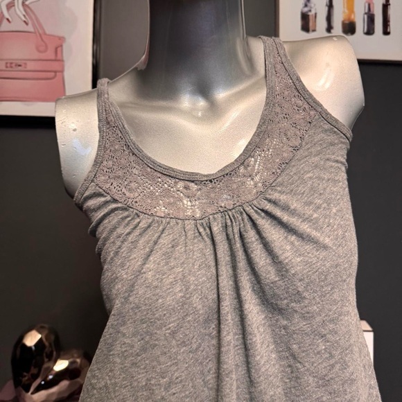 Aeropostale Vintage Y2K Grey Lace-Detail Tank Top - Picture 2 of 3